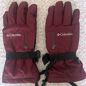 Columbia Maroon Women's Gloves